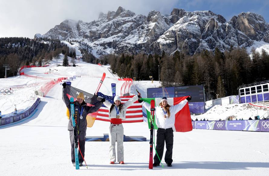 Alpine Skiing - Women's Downhill Victory Ceremony