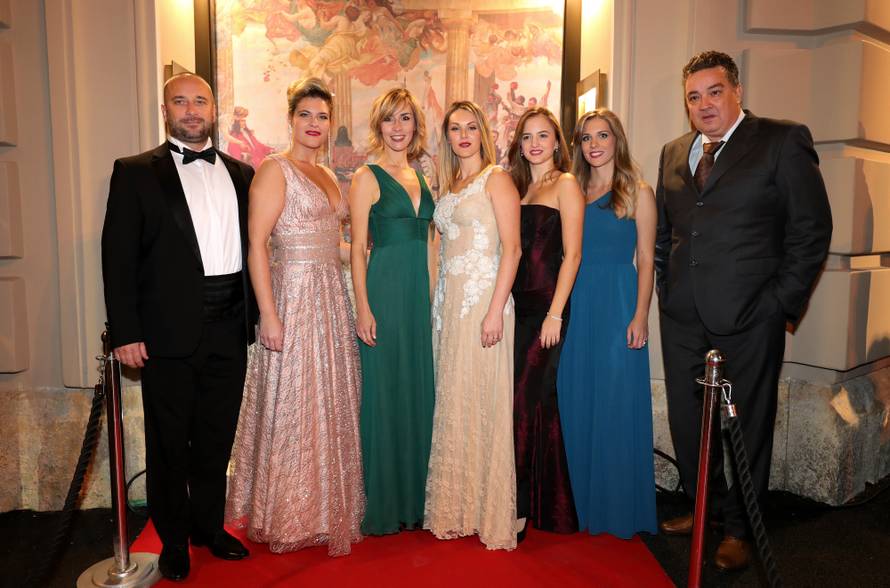 Zagreb: SveÄano otvorenje kavane Kavkaz