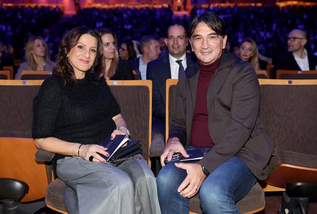 Zagreb: Brojni poznati na Božićnom gala koncertu Croatia osiguranja "Croatia povezana pjesmom" u KD Lisinski