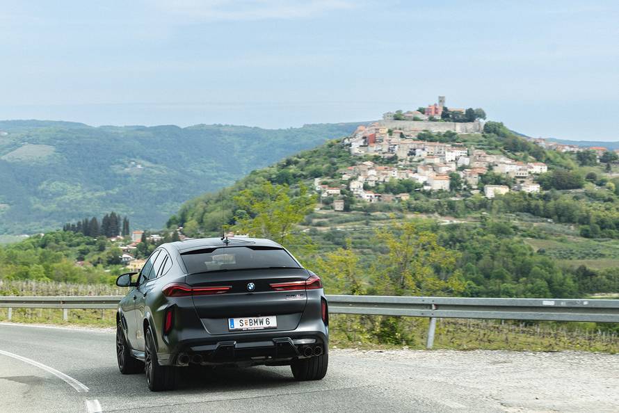 BMW i Tomić & Co. organizirali ekskluzivno predstavljanje novog BMW-a serije 7 u Istri