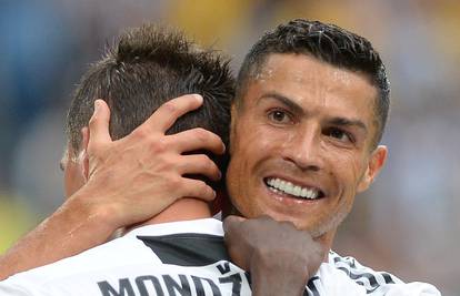 'Mandžomanija' na sve strane! CR7 i Mario savršeni su duet