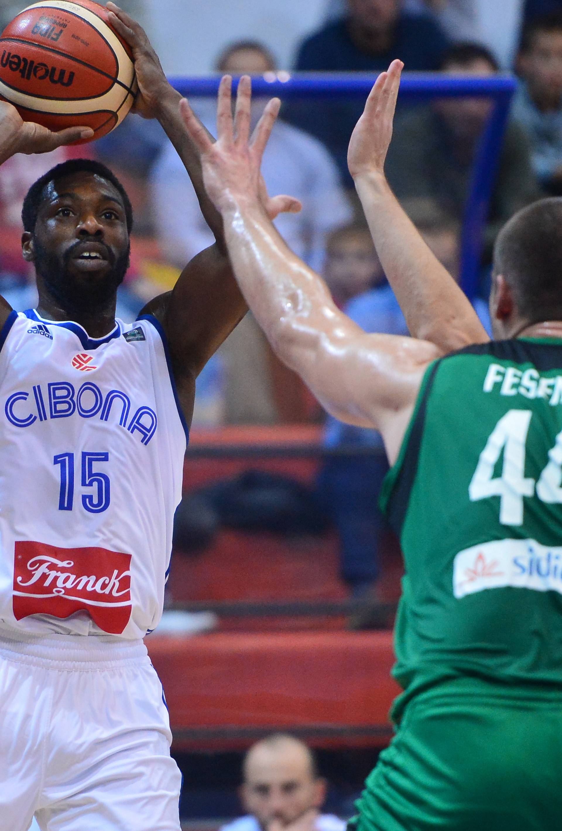 Cibona je imala šut za pobjedu, Johnson tražio loptu i - fulao...