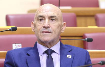 Tko je HDZ-ovac s 'velikim mudima'? Ima četiri kuće u Novalji, dva stana, aute...