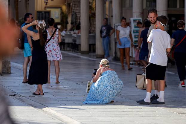 Zadar: Velik broj turista "okupirao" je središte grada