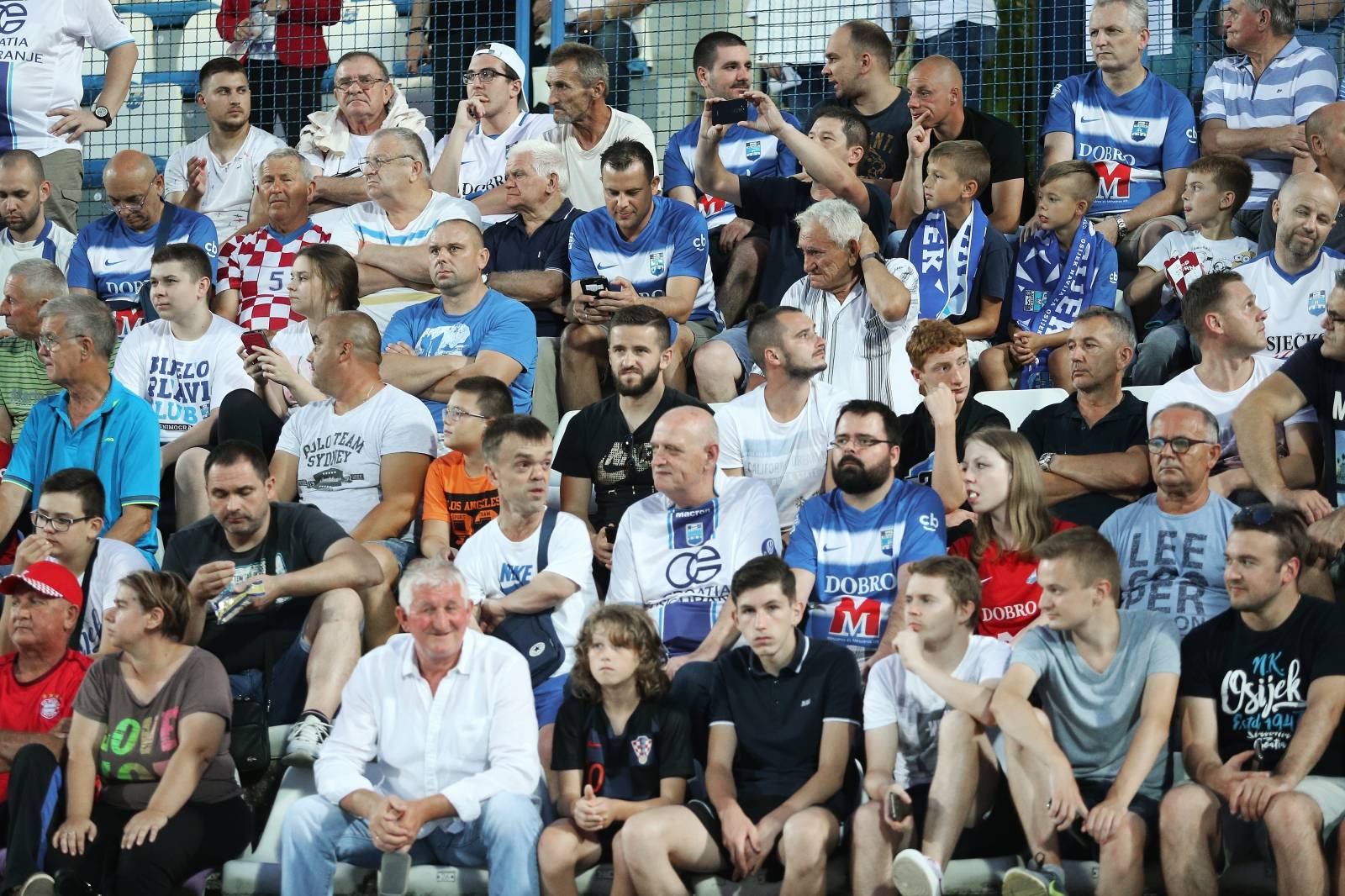 Atmosfera na uzvratnoj utakmici pretkola Europske lige izmeÄu Osijeka i CSKA Sofije