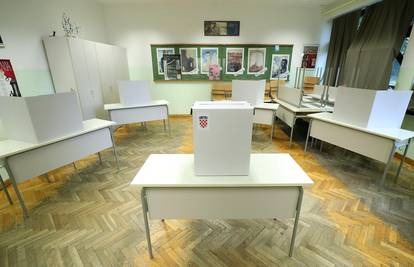 DIP objavio tehničke upute za izborni dan: Maske obvezne i na otvorenom ako nema razmaka