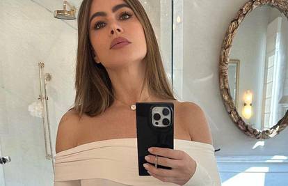 Sofia Vergara (51) pokazala je vitku figuru u tri uska bodija...