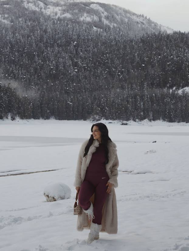 FOTO Vatrena crnka Anamaria zapalila mreže: Pogledajte njezinu besprijekornu figuru