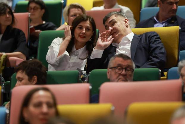 Zagreb: Predsjednik Milanović sa suprugom na otvorenju ZagrebDoxa 2026. i projekciji filma "Sintetičko suosjećanje"