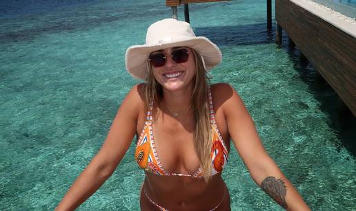 FOTO Obo&zcaron;ava goli&scaron;ave fotke i glasno stenje. Prva tenisa&ccaron;ica svijeta rekla je 'sudbonosno da'