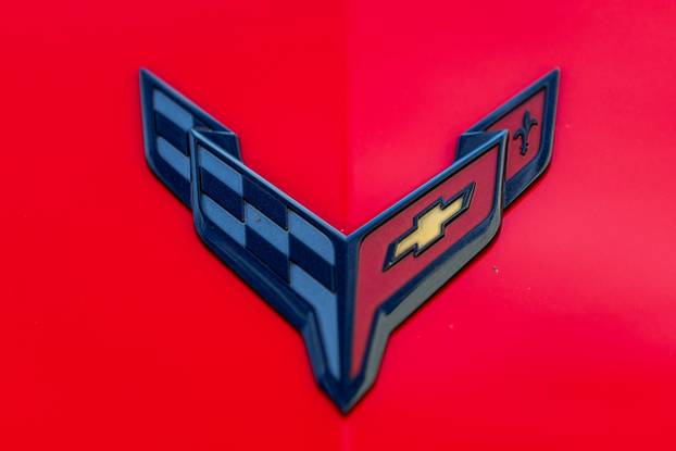 Zagreb: Ispred Z Centra izložena limitirana izdanja luksuznih i supersportskih automobila