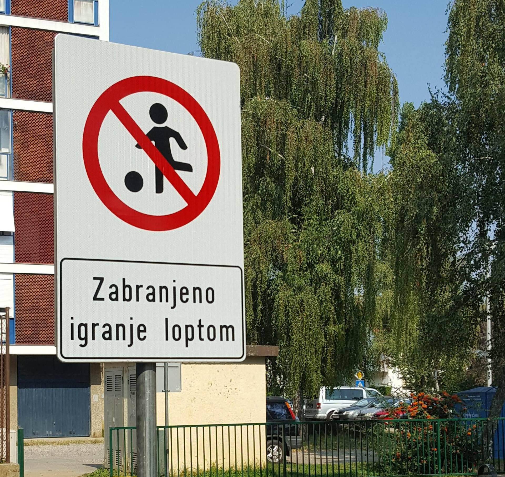 Nema loptanja: Djeci zabranili igranje na igralištu u V. Gorici