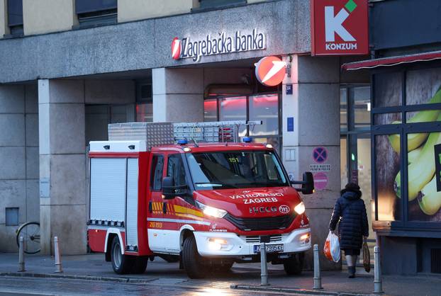 Zagreb: Lagani sniježni pokrivač u središtu grada