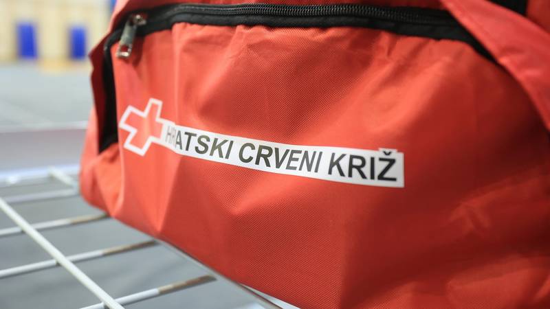 Strašno! Crveni križ upozorio: Utapanje drugi uzrok smrtnosti djece, 40 posto ih ne zna plivati