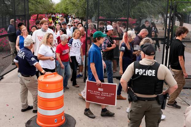 Memorial service for slain conservative commentator Kirk in Glendale