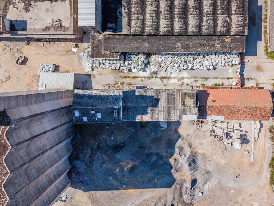 Fotografije iz zraka ilegalnog odlagališta otpada u Gospiću