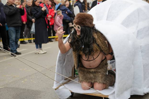 117. Turopoljski fašnik u Velikoj Gorici 