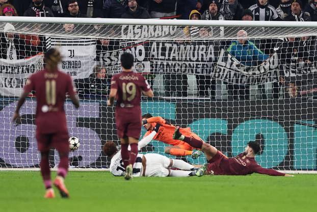 Champions League - Juventus v Manchester City