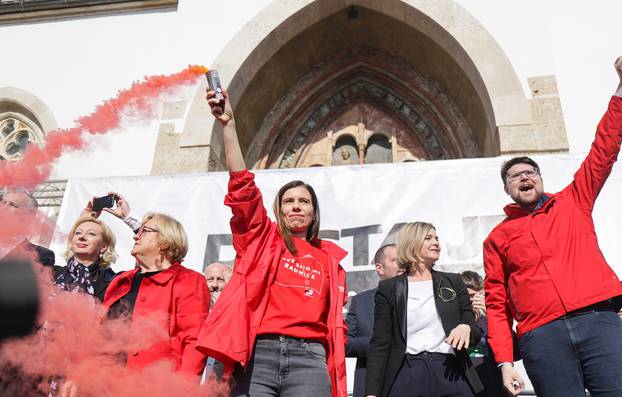 Zagreb: Prosvjed lijevo-liberalne oporbe: "Dosta je! Idemo na izbore!" 