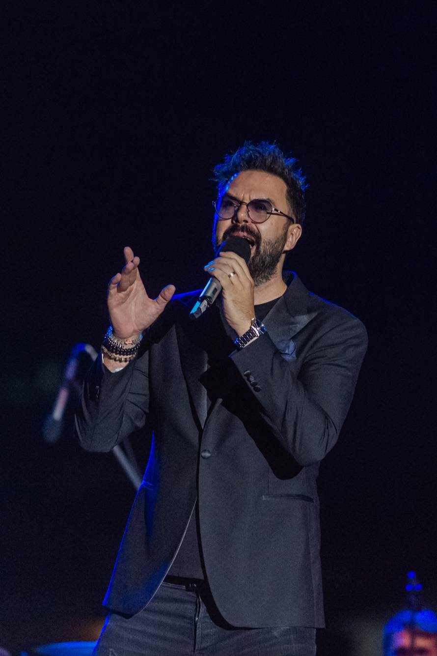 U Veloj Luci održan koncert "Trag u beskraju" u čast Oliveru Dragojeviću