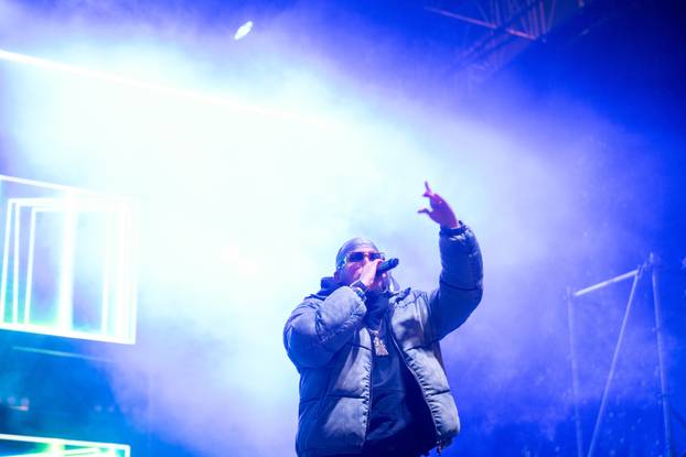 Zagreb: Koncert Hiljsona Mandele na glavnom gradskom trgu