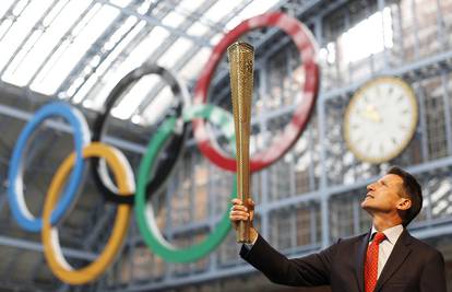 Otkrivena olimpijska baklja za Olimpijske igre '12. u Londonu