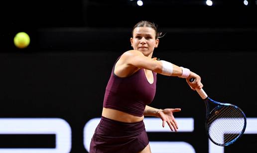 Nakon Martić, i Jana Fett stigla na samo korak do Wimbledona