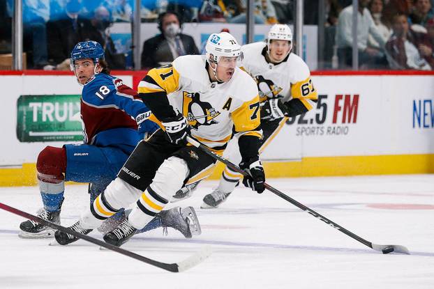 NHL: Pittsburgh Penguins at Colorado Avalanche