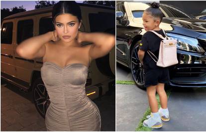 Kći Kylie Jenner nosila torbu od 77.000 kuna za prvi dan škole