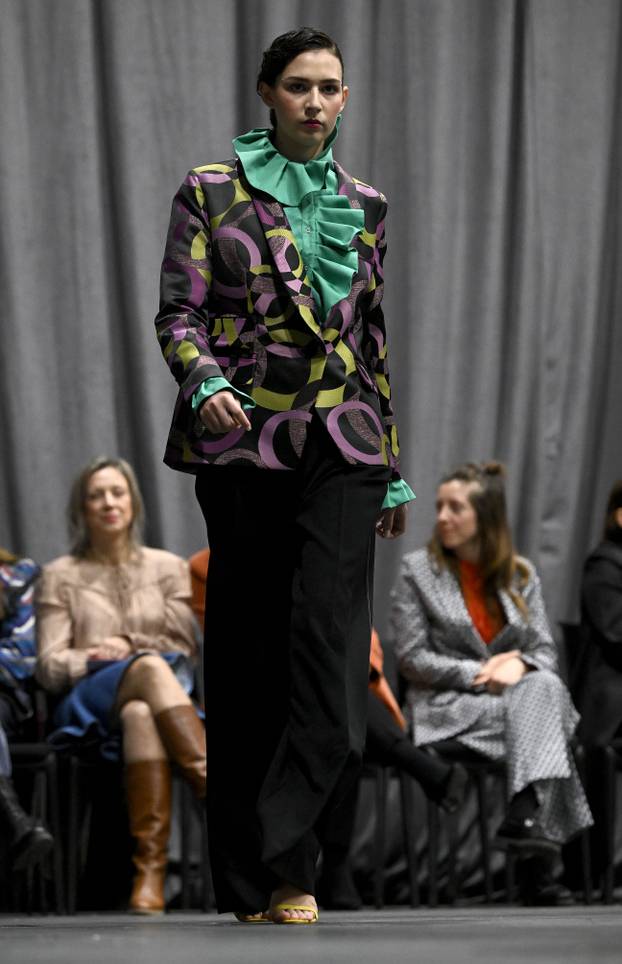 Zagreb: Modna revija Robeta Severa "Symphony 9"