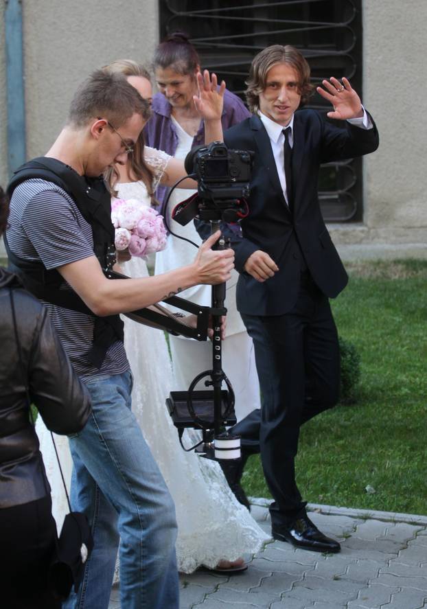 ARHIVA - 2011. Luka i Vanja Modri? vjen?ali se u zagreba?koj crkvi Gospe Lurdske