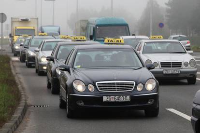 Taksisti stvorili kolonu od Gorice na putu do Zubaka