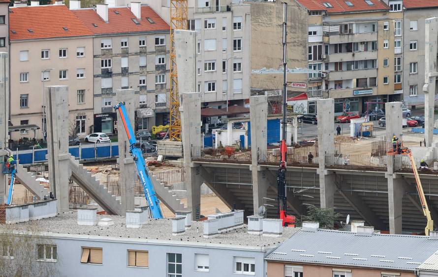 Zagreb: Pogled na izgradnju stadiona u Kranjčevićevoj ulici 
