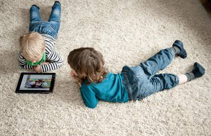 Kakvi bi se to roditelji odrekli djeteta za besplatan Wi-Fi?