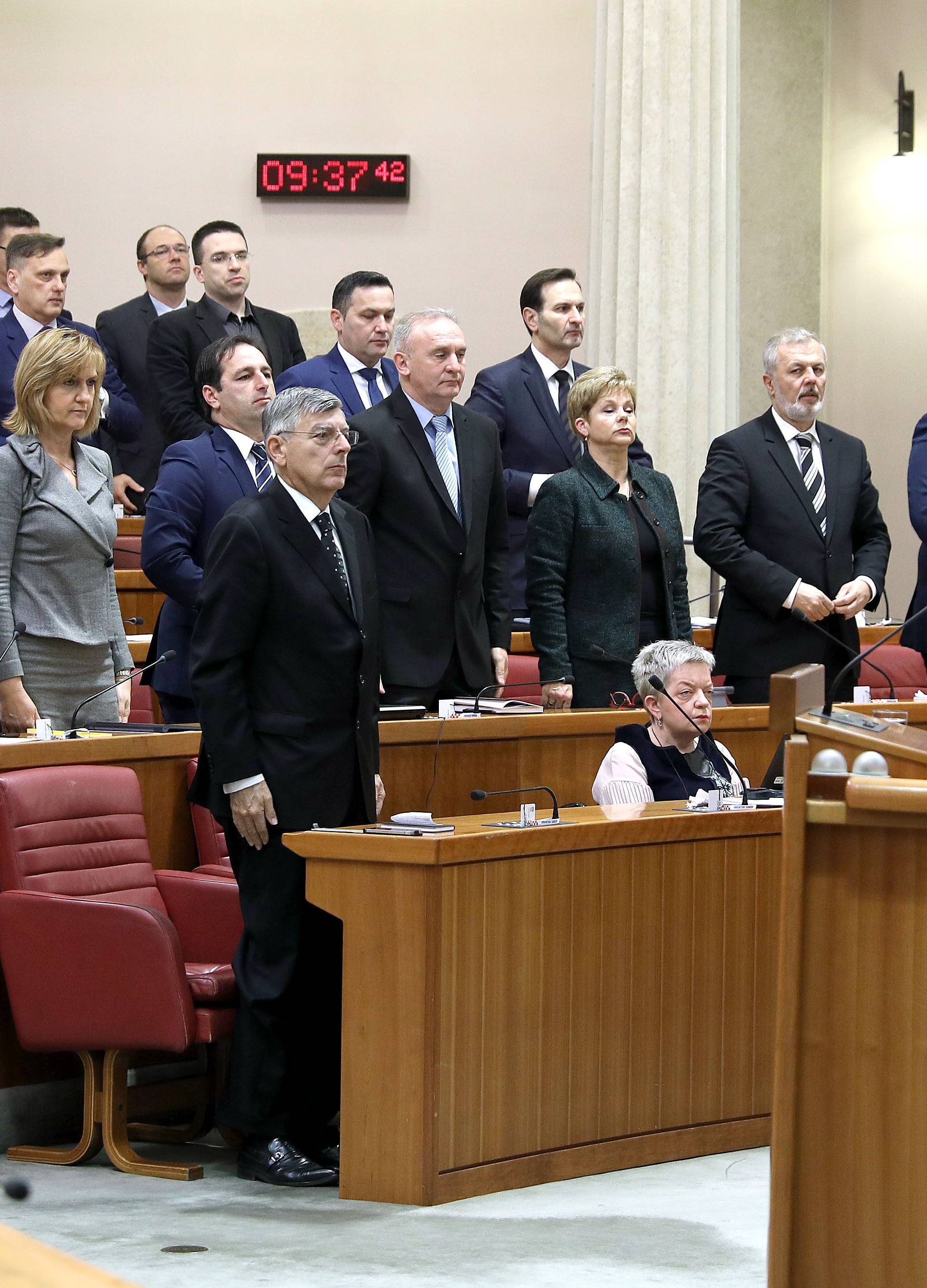 'Rodna ideologija je kada se kaže da je Bog ženi dao peglu'