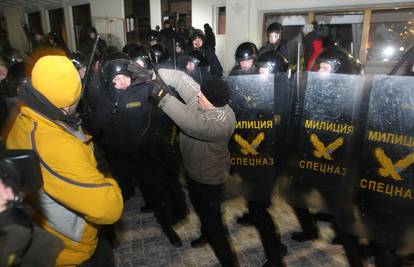 Lukašenku pobjeda, oporbeni kandidati završili su u pritvoru