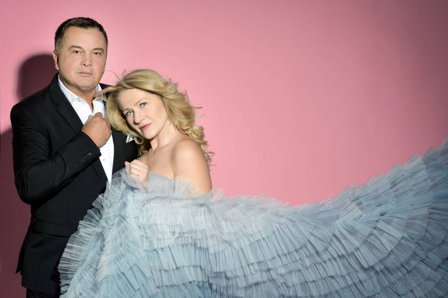 Zagreb: Voditelji Barbara Kolar i Duško Ćurlić