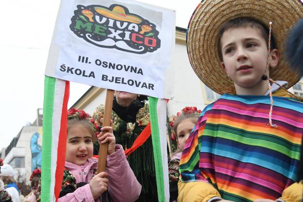 Bjelovar: Gradski Mali fašnik okupio oko tisuću maskiranih sudionika