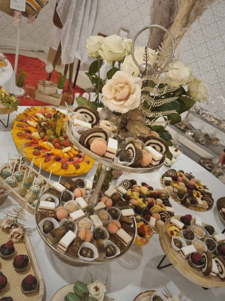 Slatki stol i 3D torte koje svi fotkaju? Evo tko stoji iza tih viralnih deserata