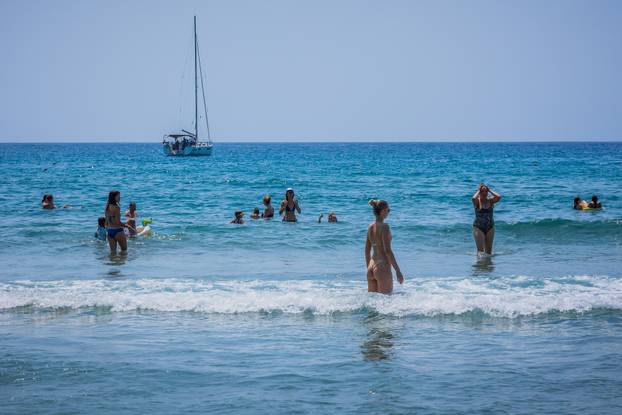 Lumbarda: Pjesčana plaža Pržina na južnoj strani Korčule 