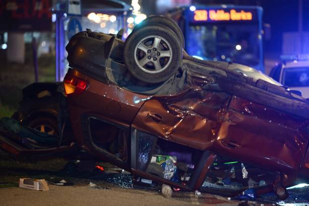 Zagreb: Teška prometna nesreća na aveniji Većeslava Holjevca