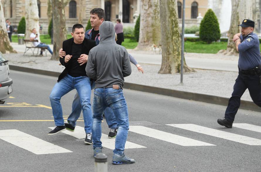Incident ispred suda: Vikali na majku ubijene pa su se potukli