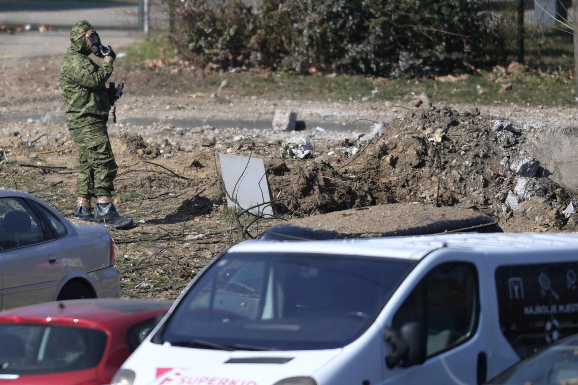 Zagreb: Na mjestu pada letjelice mjerila  se razina radijacije