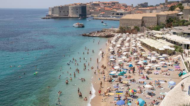 Dubrovnik: More i kupanje najbolji je način za "spas" od sunca i vrućine