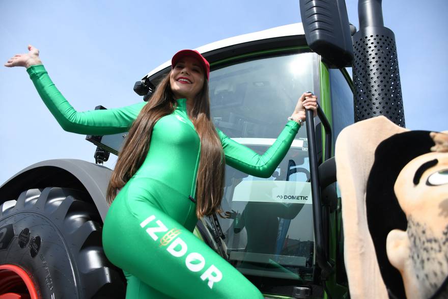Gudovec: Traktor vrijedan čak 350.000 eura izložen na 25. izdanju Proljetnog međunarodnog  bjelovarskog sajma