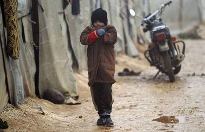 Opkoljeni sirijski gradovi brzo će dobiti humanitarnu pomoć