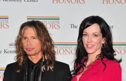 Steven Tyler nakon pet godina veze zaprosio je Erin Brady