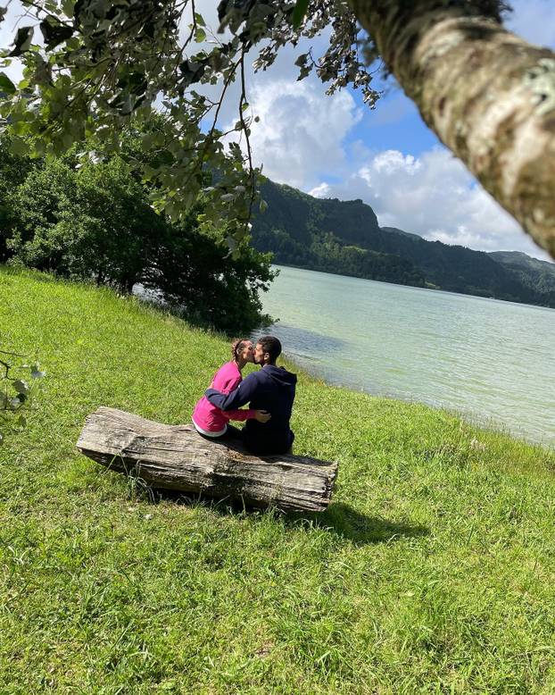 FOTO Gospođa Đoković radila je u kladionici, a predrasude su je mučile: 'Ne uklapam se u priču'
