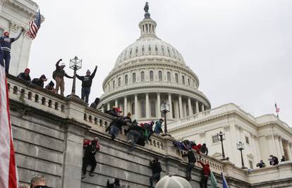 SAD optužio više od 300 ljudi za napad na Kapitol: 280 uhićeno