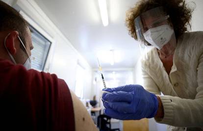 U Hrvatskoj 1583 novih slučaja koronavirusa, 15 je preminulih